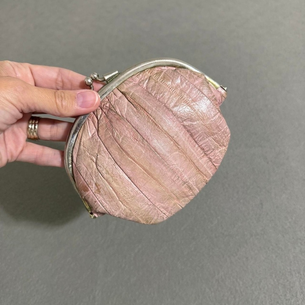 70s Pink Eel Skin Coin Purse Double Kiss Lock Coquette Granny Chic Mini Clutch